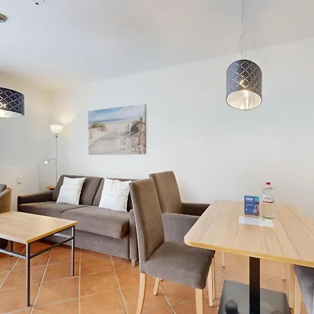 Appartementhaus Binzer Sterne 32 * Binz