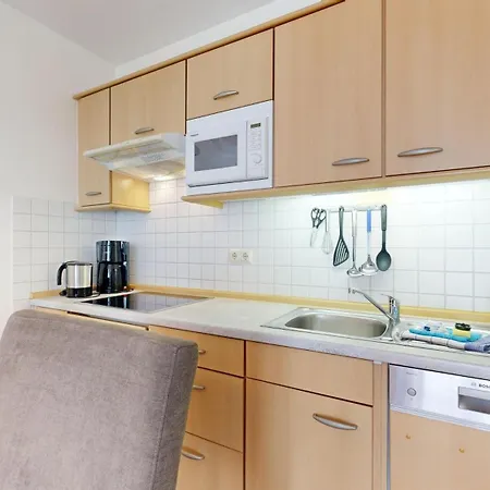 Appartementhaus Binzer Sterne 32 *