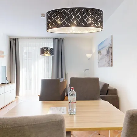 شقة Appartementhaus Binzer Sterne 32 *